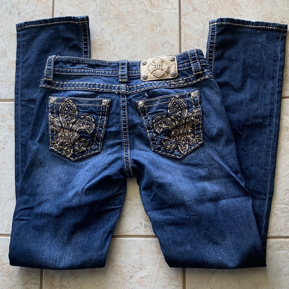 Miss Me mid rise jeans